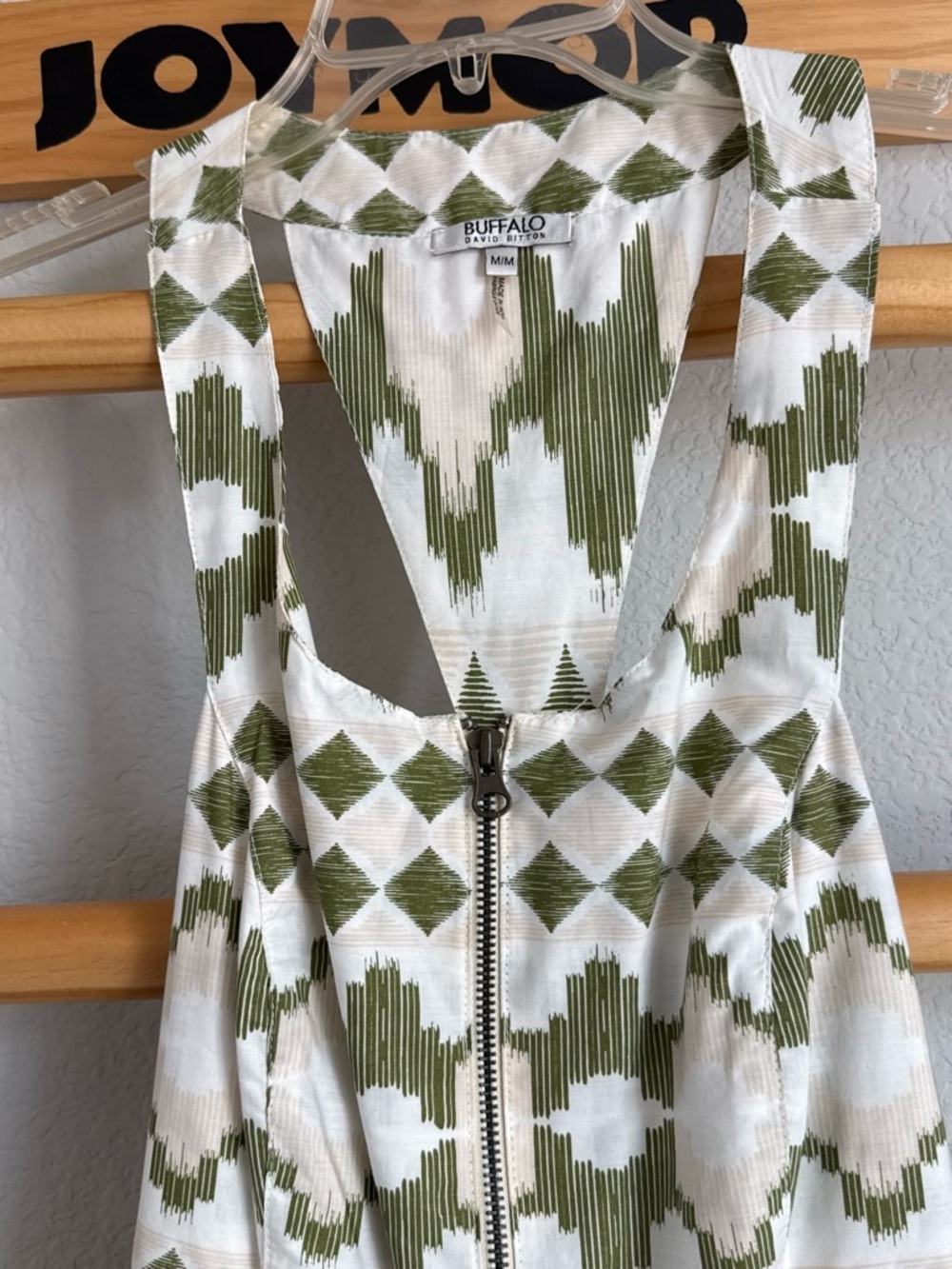 Buffalo David Bitton White and Green Patterned Zip Front Dress